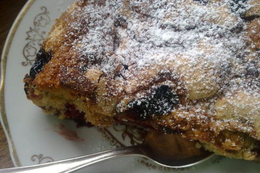 Рецепт вишневой шарлотки