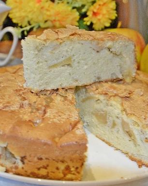 Яблочная шарлотка Классика