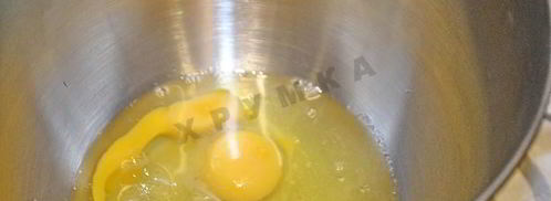 яблочная шарлотка классика. Шаг 2