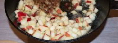 штрудель с яблоками из слоеного теста. Шаг 3