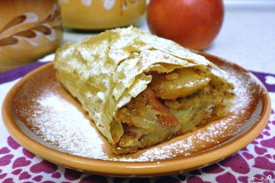 Рецепт яблочного штруделя из теста фило