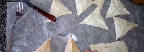 слойки с картофелем и грибами из слоеного теста. Шаг 7