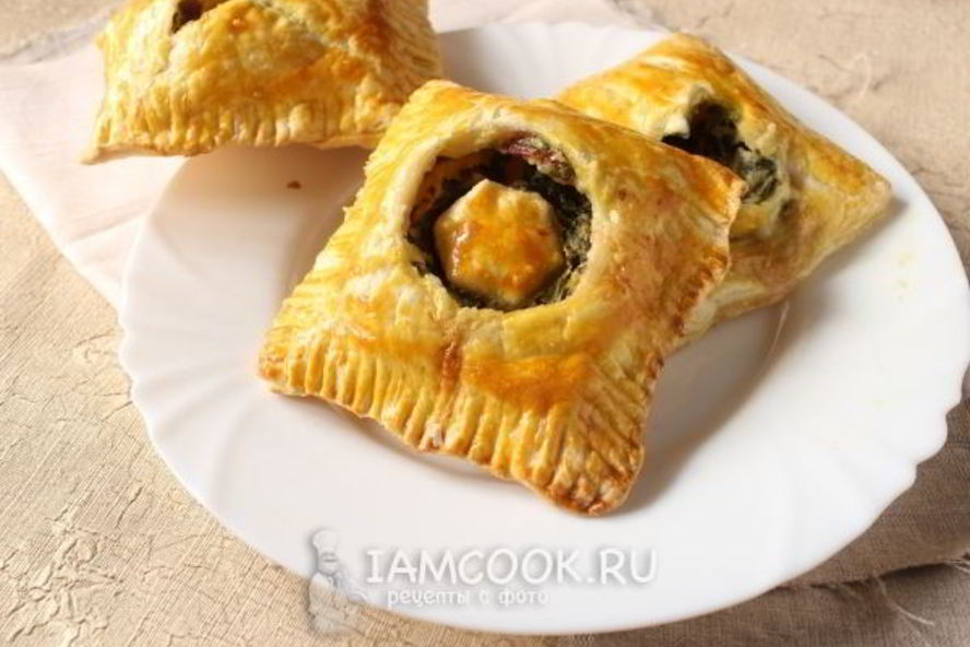 Рецепт слоек с сырома и свекольными листьями