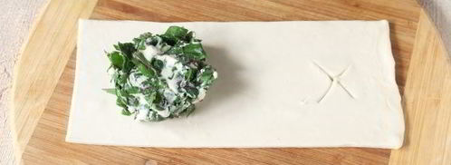 слойки с сыром и свекольными листьями. Шаг 7