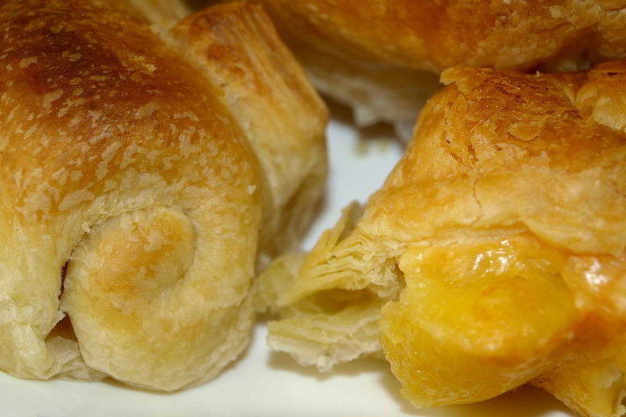 Рецепт слоек с сыром