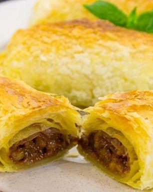 Слойки со сгущенкой