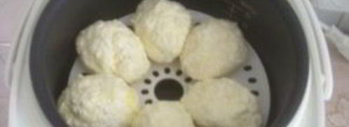 диетические сырники в мультиварке на пару. Шаг 6