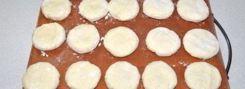 сырники из творожного продукта. Шаг 6