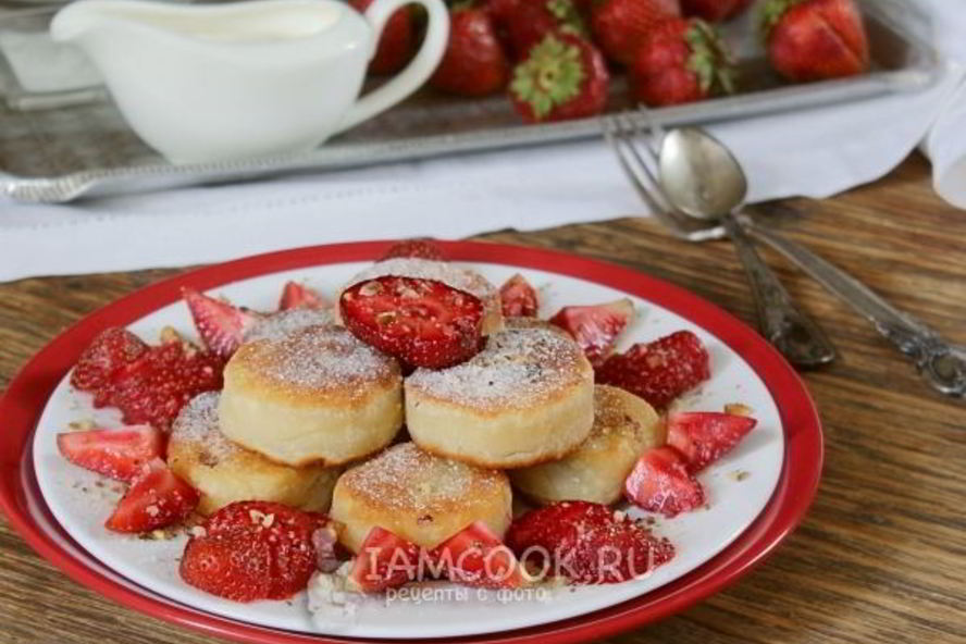 Рецепт сырников из творожной массы с изюмом