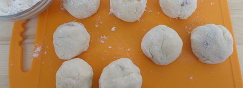 сырники с изюмом. Шаг 8