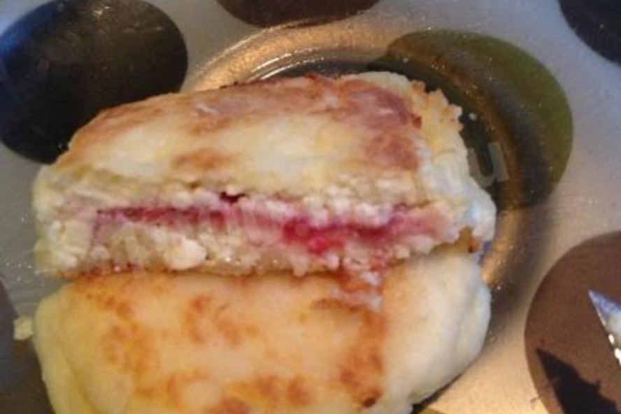 Рецепт сырников с малиной