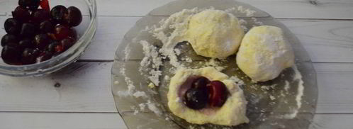 сырники с вишней. Шаг 4