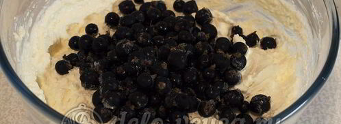 сырники со смородиной. Шаг 4