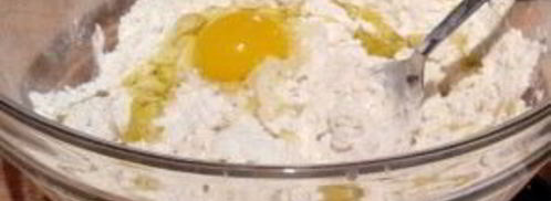 тонкое тесто для пиццы без дрожжей. Шаг 4