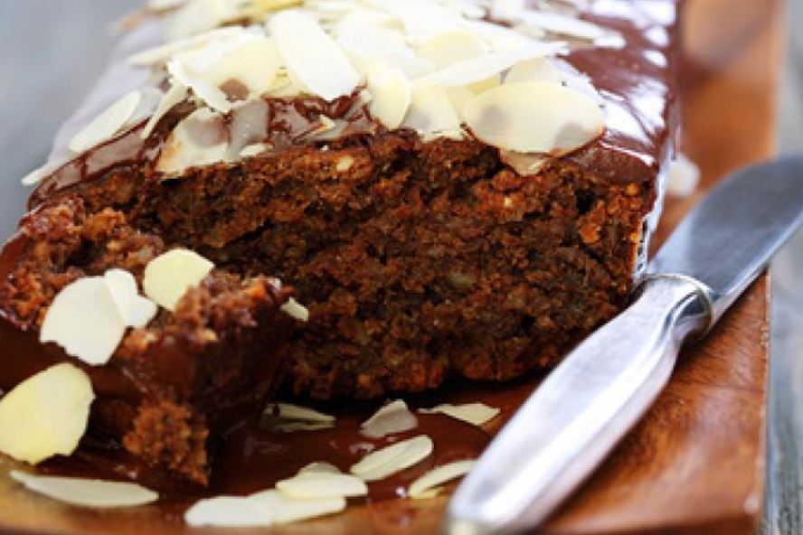 Рецепт шоколадного торта с миндалем