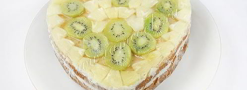 торт бисквитный с фруктами, желе и йогуртом. Шаг 20