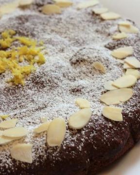 Торт Капрезе с лимоном