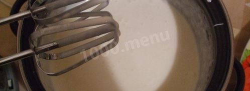 торт с фруктами без выпечки на коржах. Шаг 4