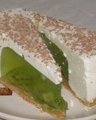 Желейно-сметанный торт с киви