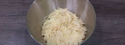 картофельные вафли с зеленью. Шаг 2