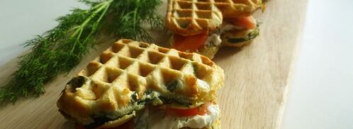 вафли со шпинатом, сыром и семгой. Шаг 5