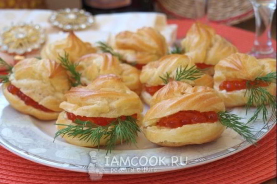 Рецепт профитролей с красной икрой