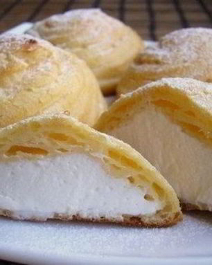 Сладкие профитроли со сливочной начинкой