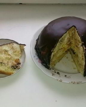 Торт-елочка из профитролей с кремом тирамиссу