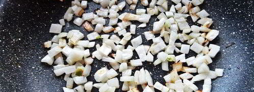 картофельно-рыбная запеканка под соусом бешамель. Шаг 9