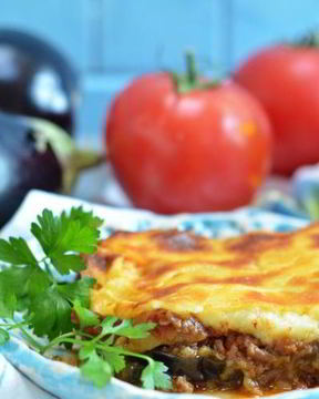 Запеканка из баклажанов с фаршем и овощами
