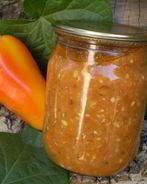 Аджика из помидоров и чеснока