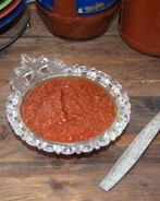 Аджика из яблок и томата на зиму