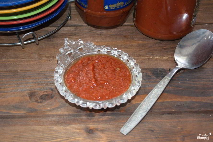 Рецепт аджики из яблок и томата на зиму