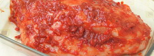 филе индейки запеченное в томатно-соевом соусе с аджикой. Шаг 3
