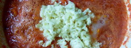 мясная корона с соусом-аджикой. Шаг 11