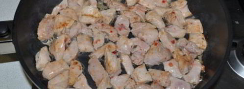 свинина, тушенная с аджикой. Шаг 3