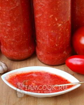 Сырая аджика с хреном