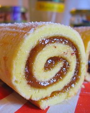 Рулет с джемом