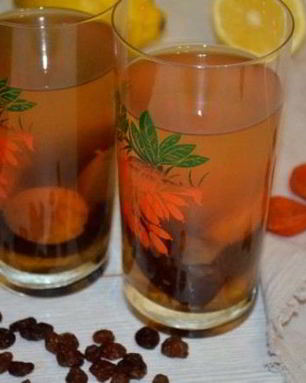 Компот из кураги и чернослива и изюма