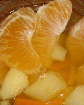 Компот из мандаринов и яблок