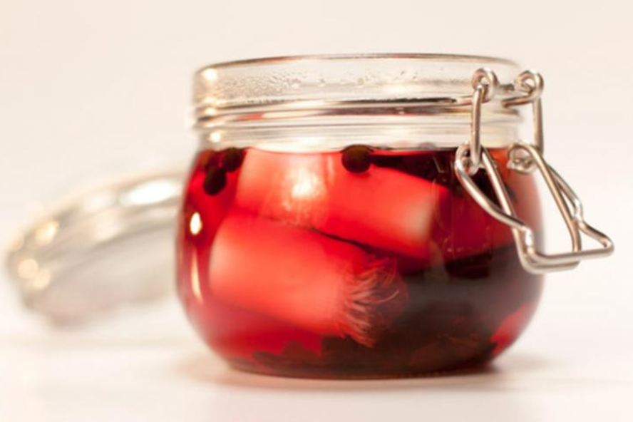 Рецепт маринованного лука-порея с каркаде