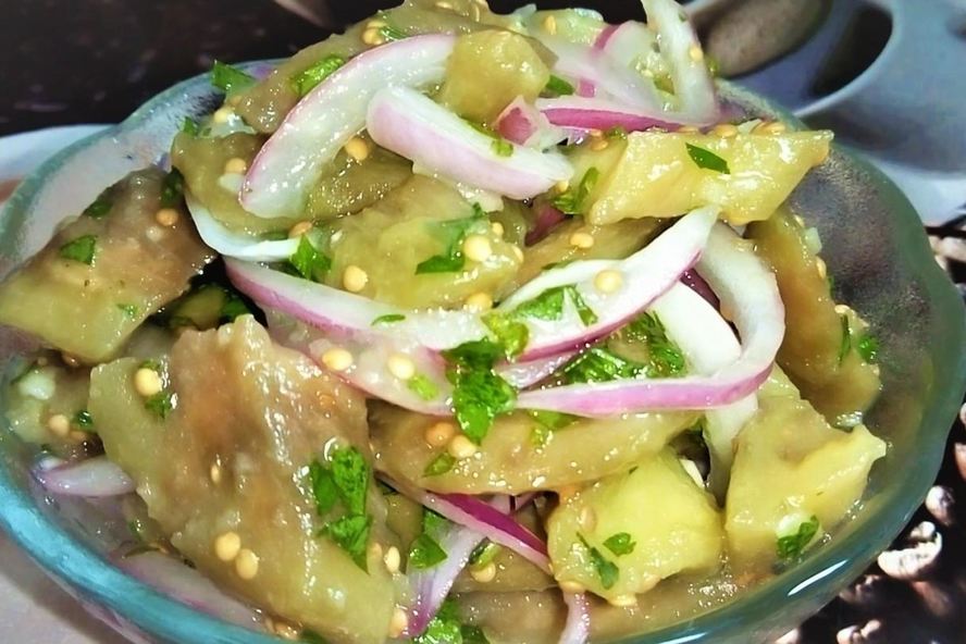 Рецепт маринованных баклажанов с луком