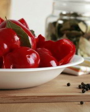 Маринованные острые перцы