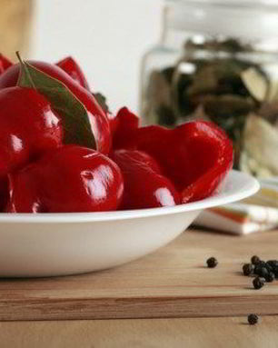 Маринованные острые перцы