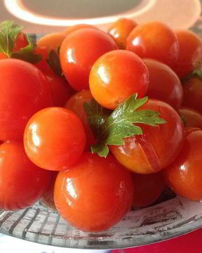 Быстрые малосольные помидоры