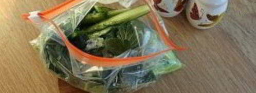 быстрые огурцы малосольные в пакете. Шаг 2