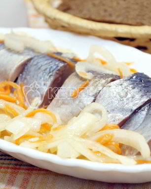 Малосольная селедка