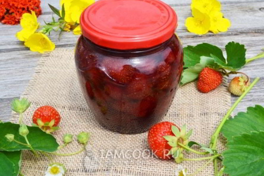 Рецепт варенья из клубники с цельными ягодами на зиму