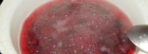 варенье из вишни пятиминутка с косточками. Шаг 3