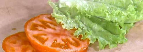 бургеры с котлетками из семги и каперсов. Шаг 9